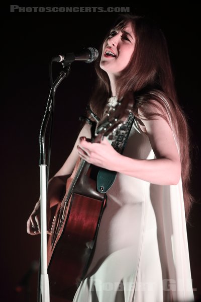 WEYES BLOOD - 2023-02-04 - PARIS - Le Trianon - Natalie Mering